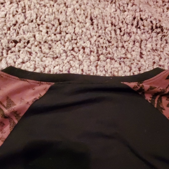 Top - Picture 6 of 6